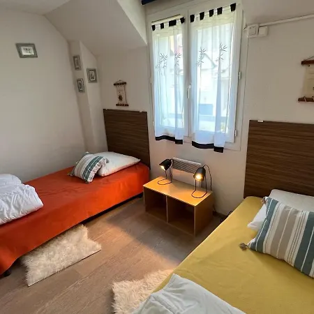 Duplex 4 Pieces Avec Piscine, Parfait Pour 6 Personnes - Fr-1-487-338