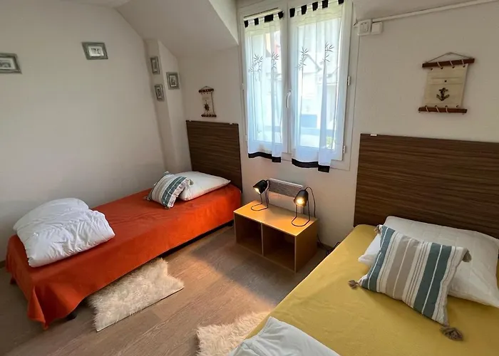 Duplex 4 Pièces Avec Piscine, Parfait Pour 6 Personnes - Fr-1-487-338